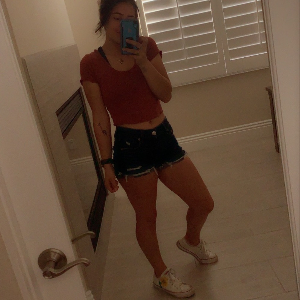 Meet your Posher, Gabriella